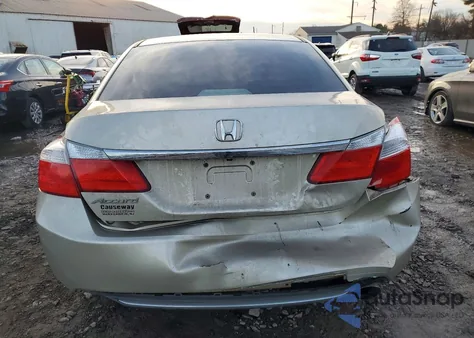 2015 Honda Accord Lx z USA, uszkodzony, nr VIN 1HGCR2F34FA182368